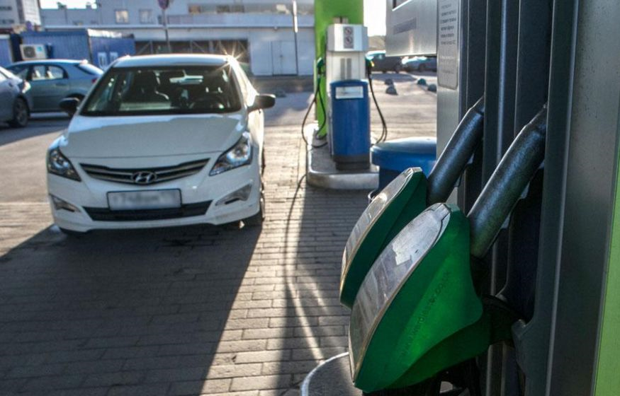 В Думе предложили заменить транспортный налог топливным